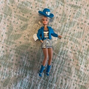 SOLD World’s Smallest Cowgirl Barbie
